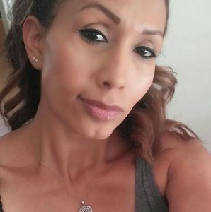 Meet your Posher, Ana